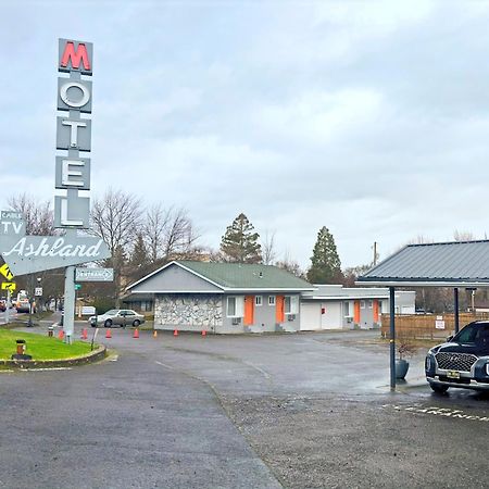 Ashland Motel - Oregon Exterior photo